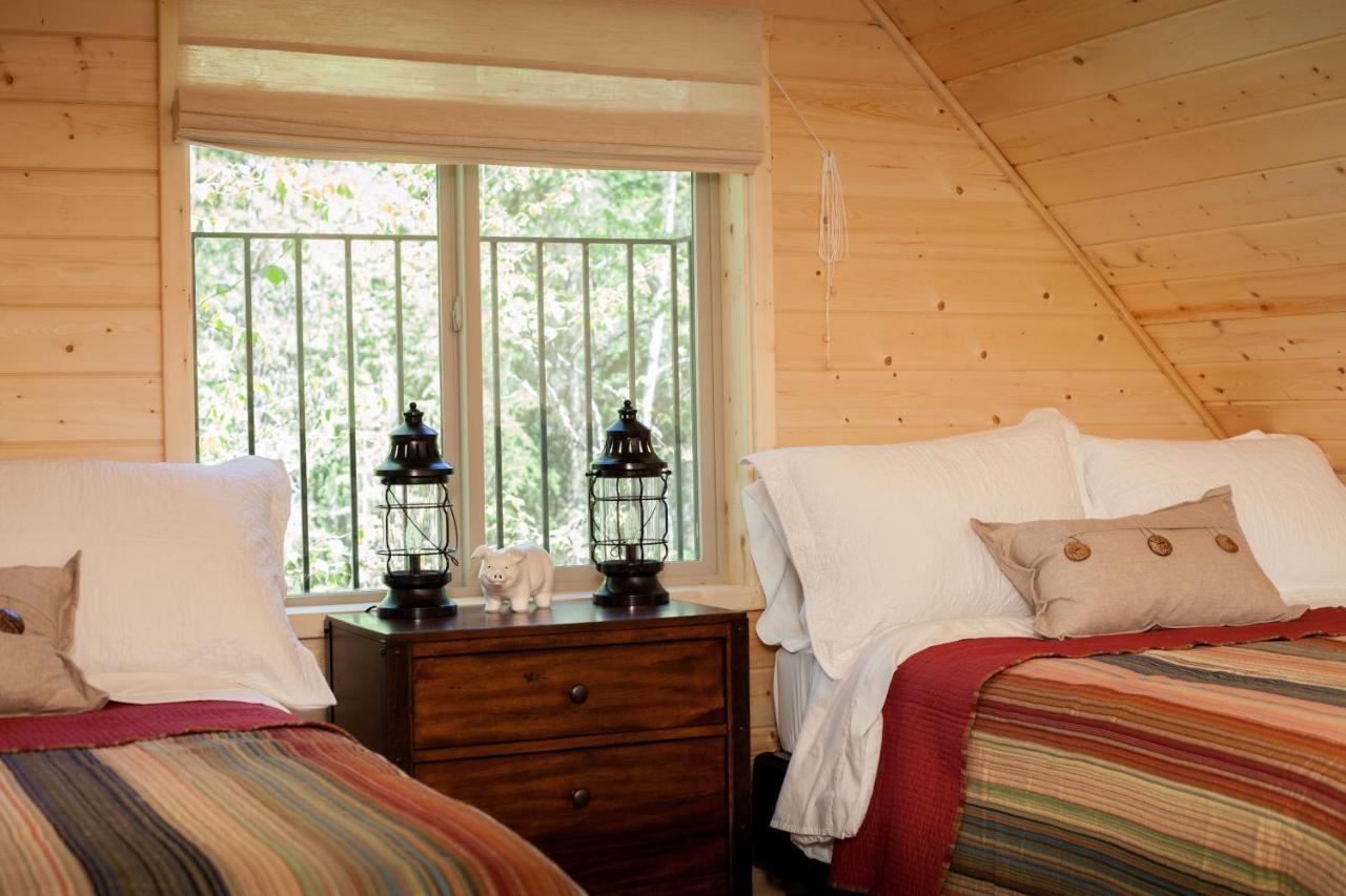 The Ridge At Glacier - Luxury Cabins Coram Exterior photo